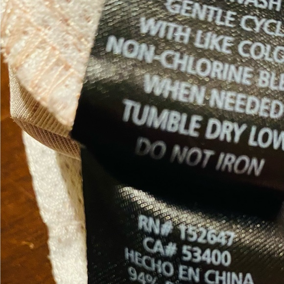 BKE Buckle Mens Hybrid Shorts Size 38 Beige Flat Front Light Weight Polyester - Picture 8 of 8